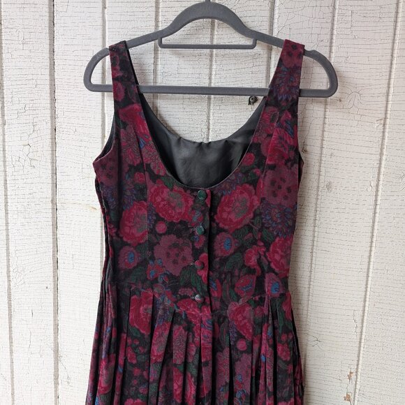 Red and Black Floral Velvet Laura Ashley Midi Dress 80s/90s - Picture 6 of 10